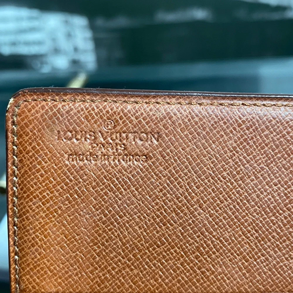 Authentic Louis Vuitton Monogram Checkbook/Phone Continental Wallet - Picture 7 of 16